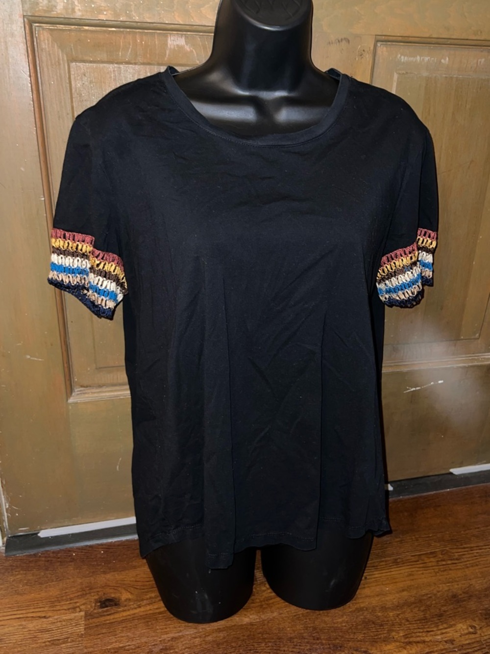 Amaryllis Black Multicolor Boho Short Sleeve Crochet Trim Relax Fit Shirt Size L - Picture 4 of 7